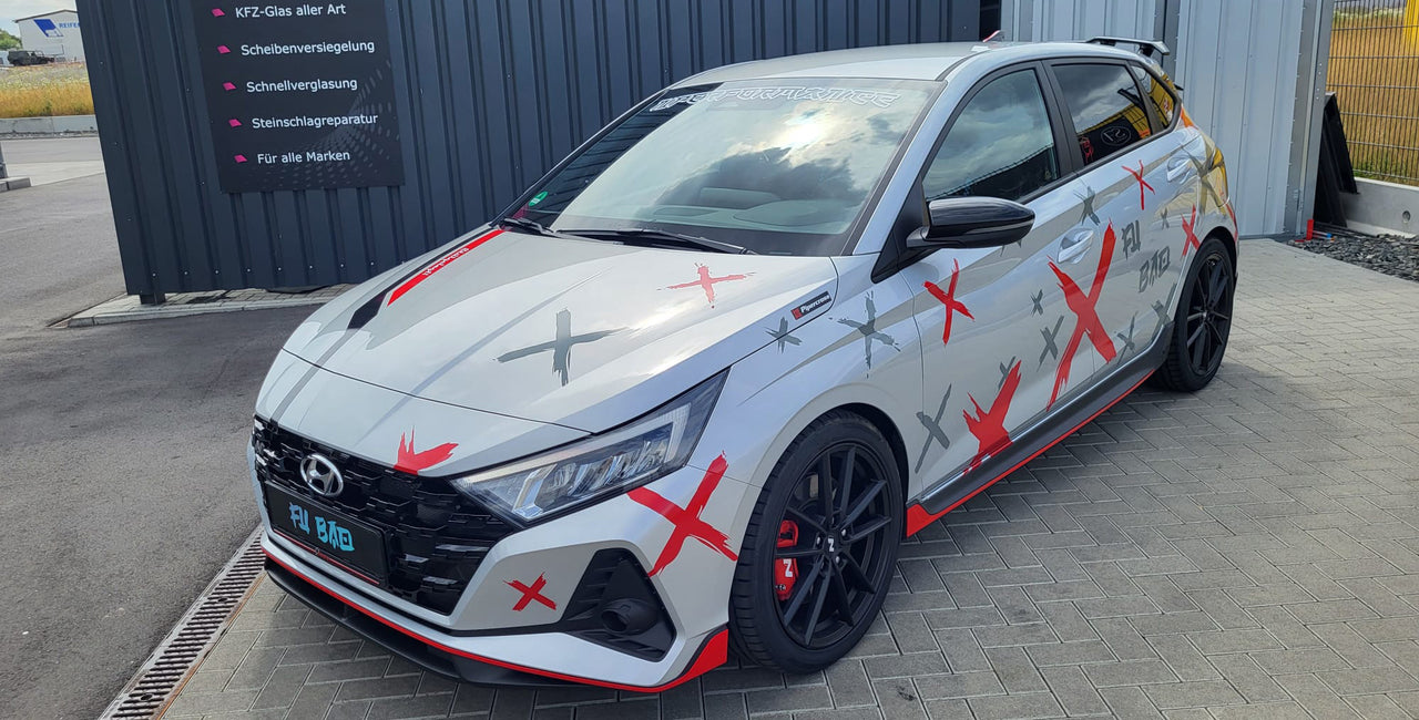 Schone B Saule Am Auto Bild